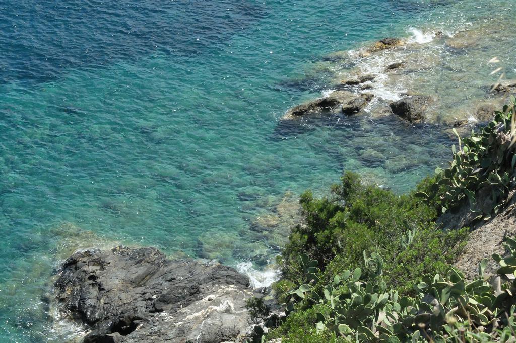 Hotel Villa Giulia Porto Azzurro Exterior foto